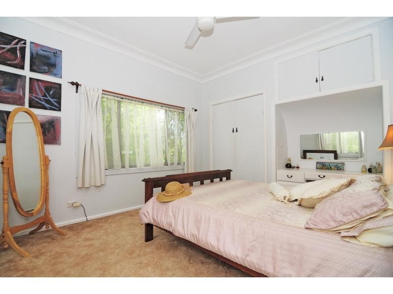 13 Morton Parade, Nowra NSW 2541