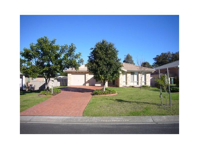 19 Flanagan Court, Worrigee NSW 2540