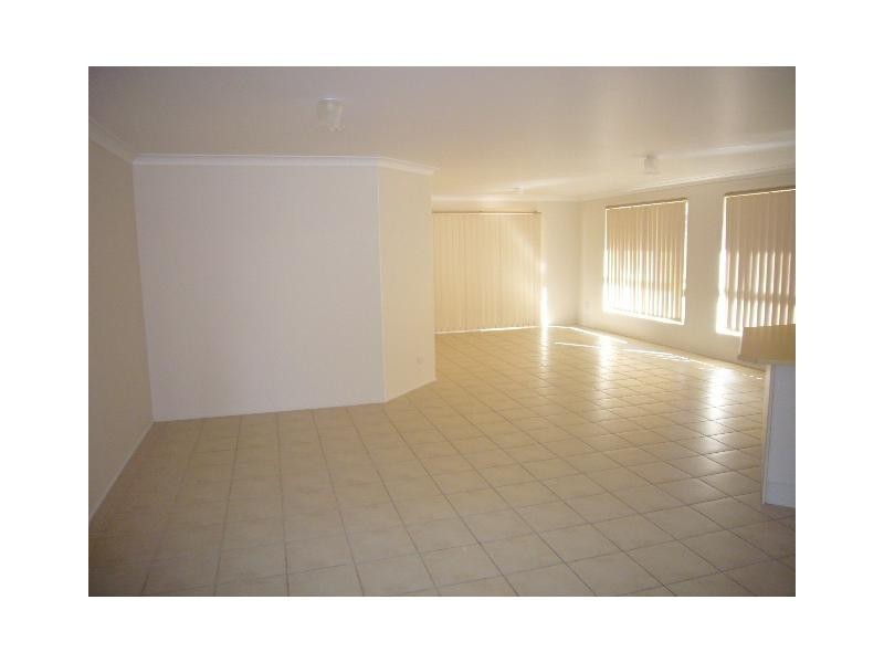 19 Flanagan Court, Worrigee NSW 2540