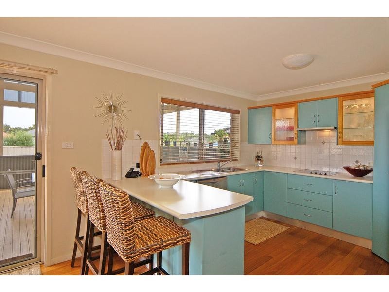8 The Garden Walk, Worrigee NSW 2540
