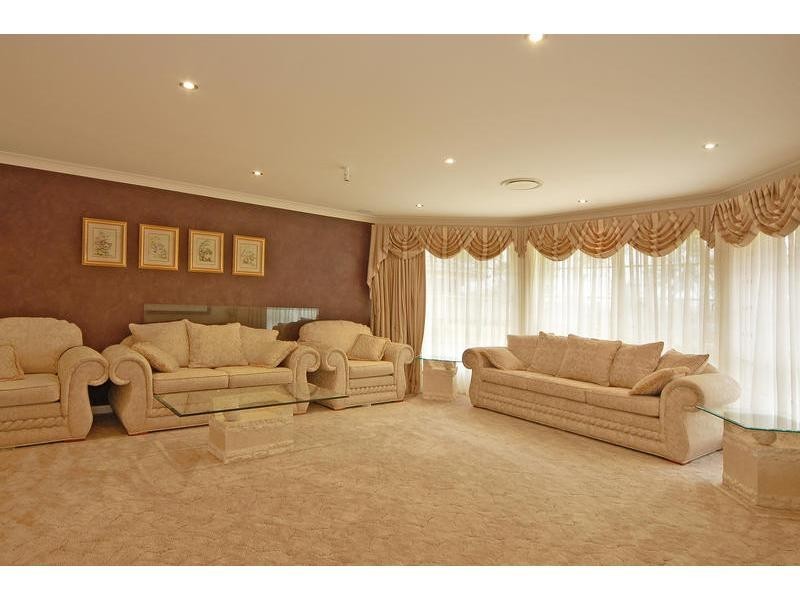 35 The Garden Walk, Worrigee NSW 2540