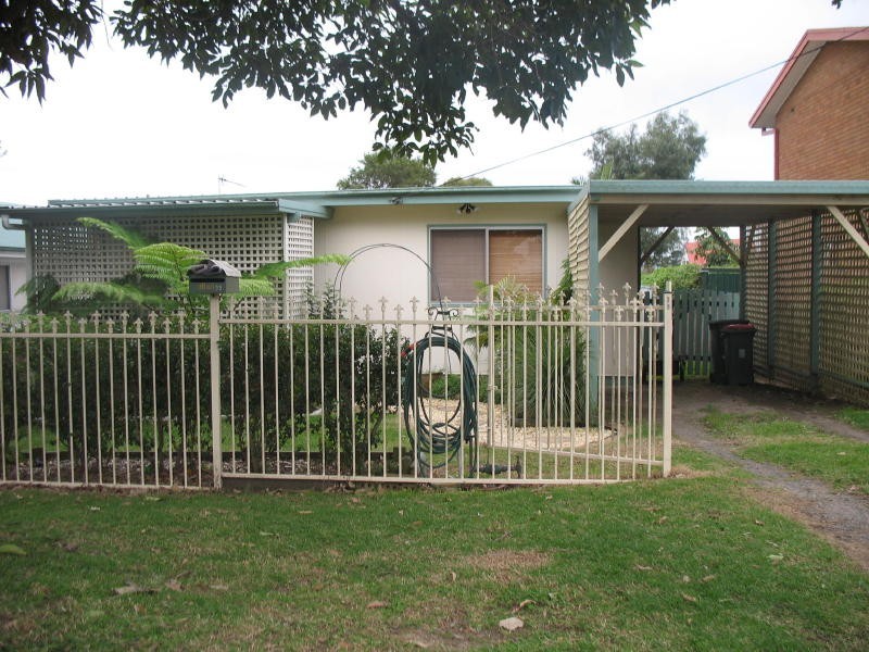 39 Greenwell Point Road, Greenwell Point NSW 2540