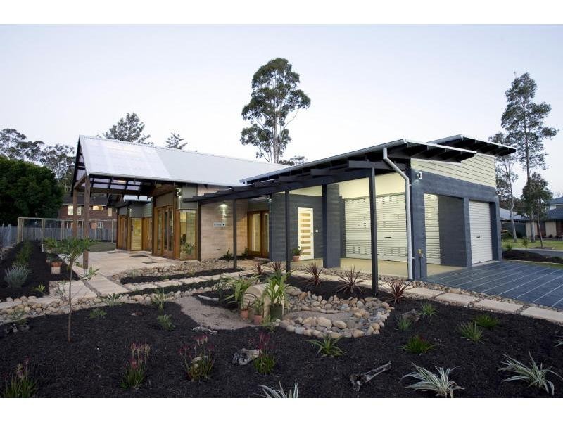 1 Hanover Close, South Nowra NSW 2541