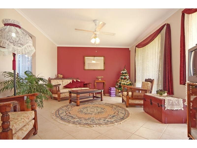 18 Sophia Road, Worrigee NSW 2540
