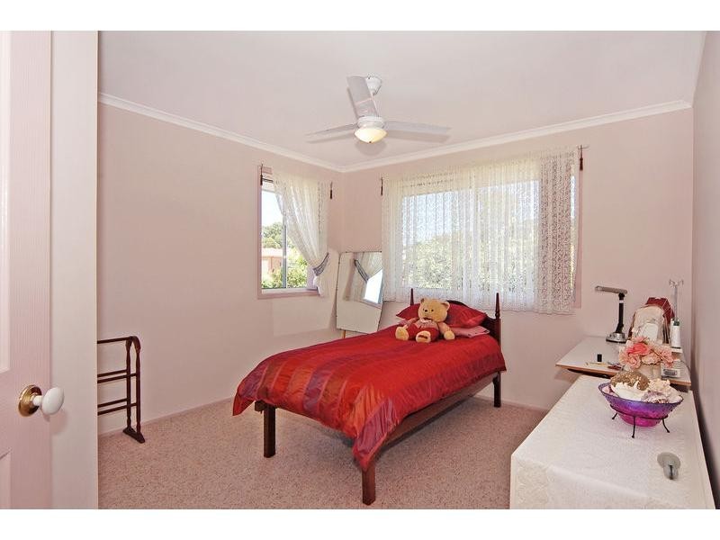 18 Sophia Road, Worrigee NSW 2540