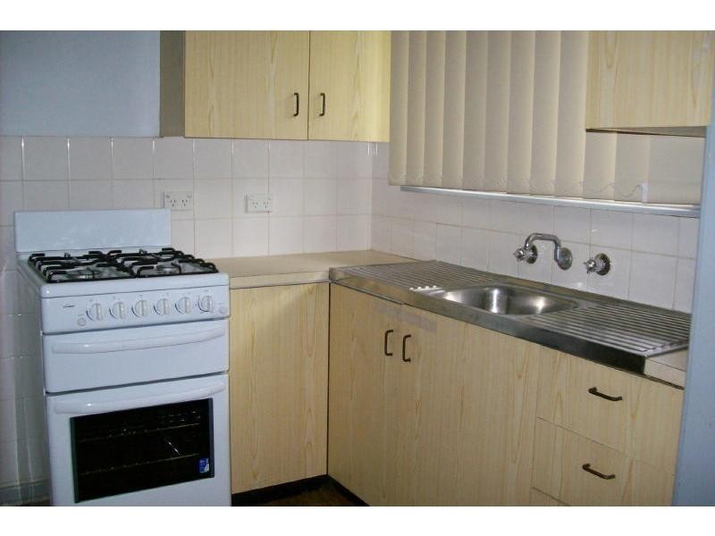 11 Elizabeth Avenue, Nowra NSW 2541