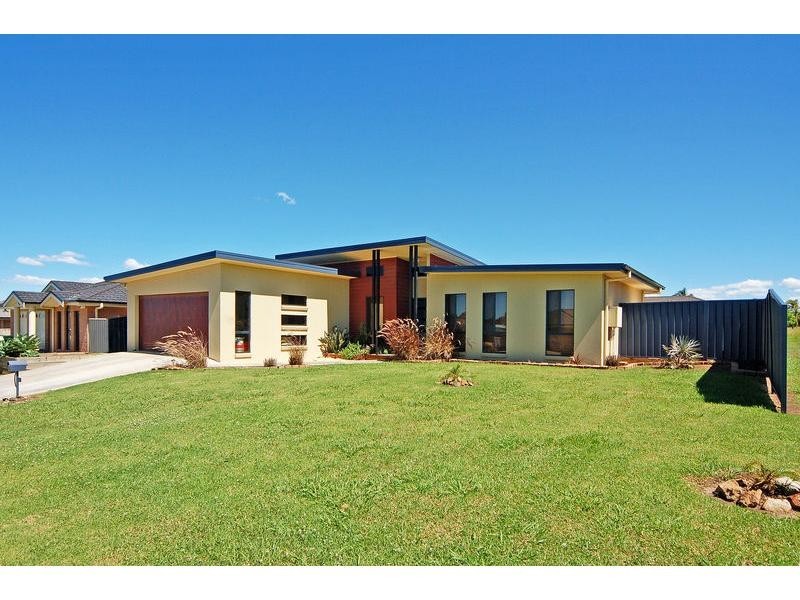 17 Almondbark Road, Worrigee NSW 2540