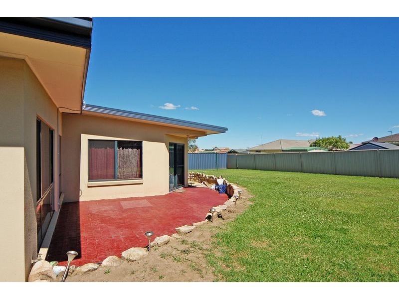 17 Almondbark Road, Worrigee NSW 2540