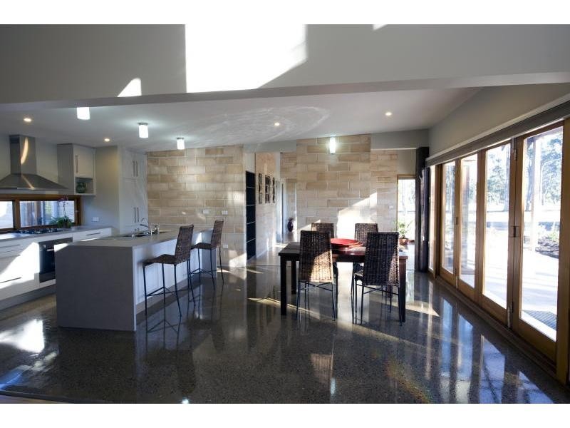 1 Hanover Close, South Nowra NSW 2541