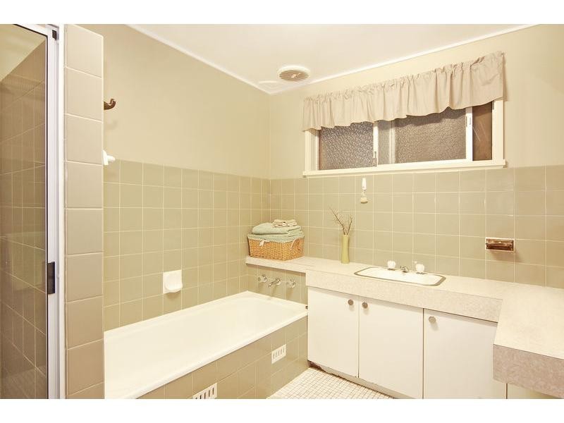 4 Terara Road, Nowra NSW 2541
