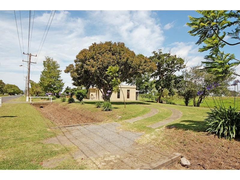 4 Terara Road, Nowra NSW 2541