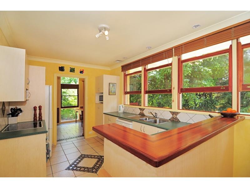 4 Bernadette Avenue, Nowra NSW 2541