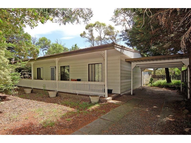 77 Meroo Road, Bomaderry NSW 2541