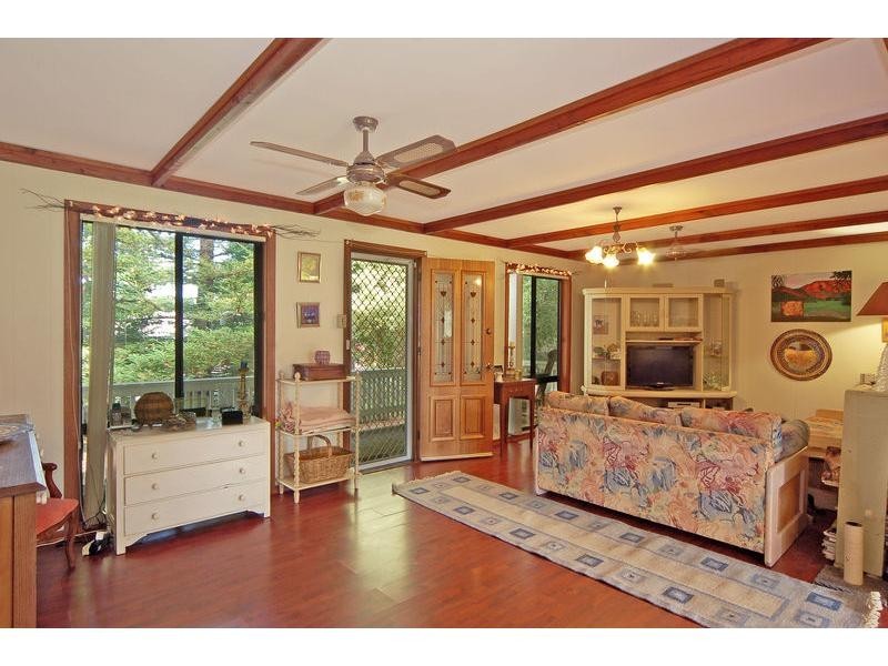 77 Meroo Road, Bomaderry NSW 2541