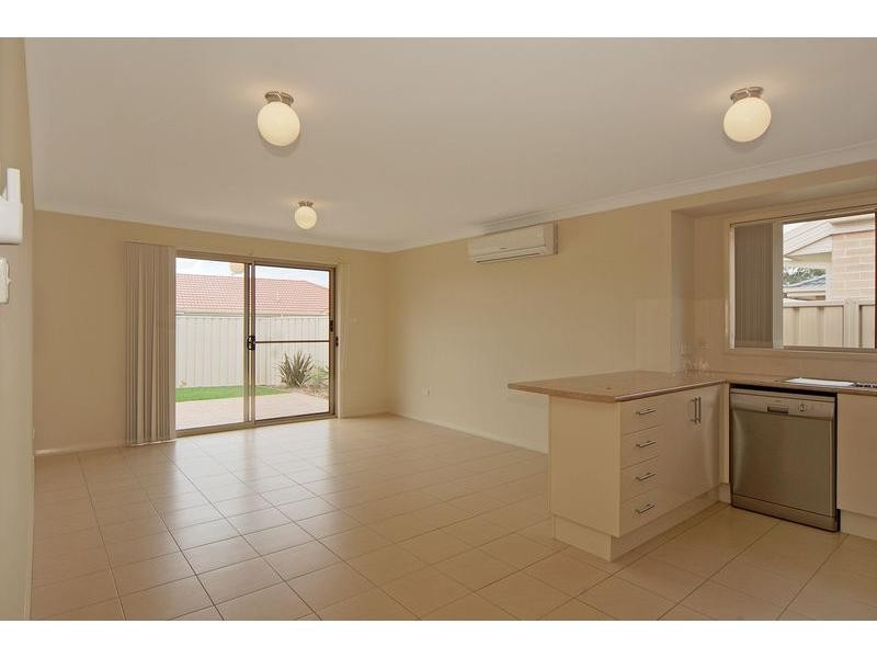 11 Neptune Place, Worrigee NSW 2540