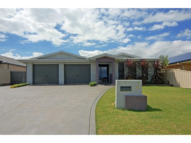 20 Mintbush Crescent, Worrigee NSW 2540