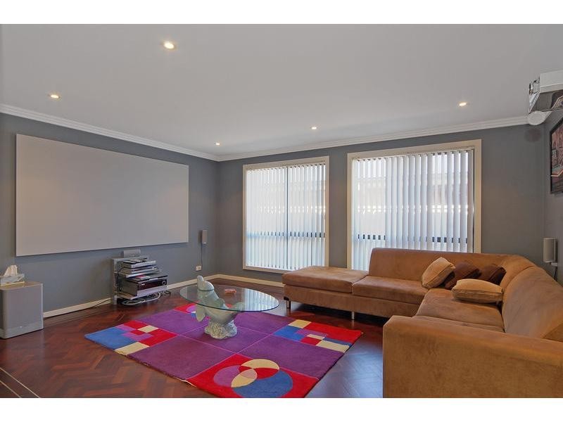 20 Mintbush Crescent, Worrigee NSW 2540