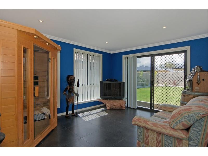 20 Mintbush Crescent, Worrigee NSW 2540