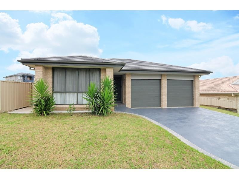 24 Warrigal Street, Nowra NSW 2541