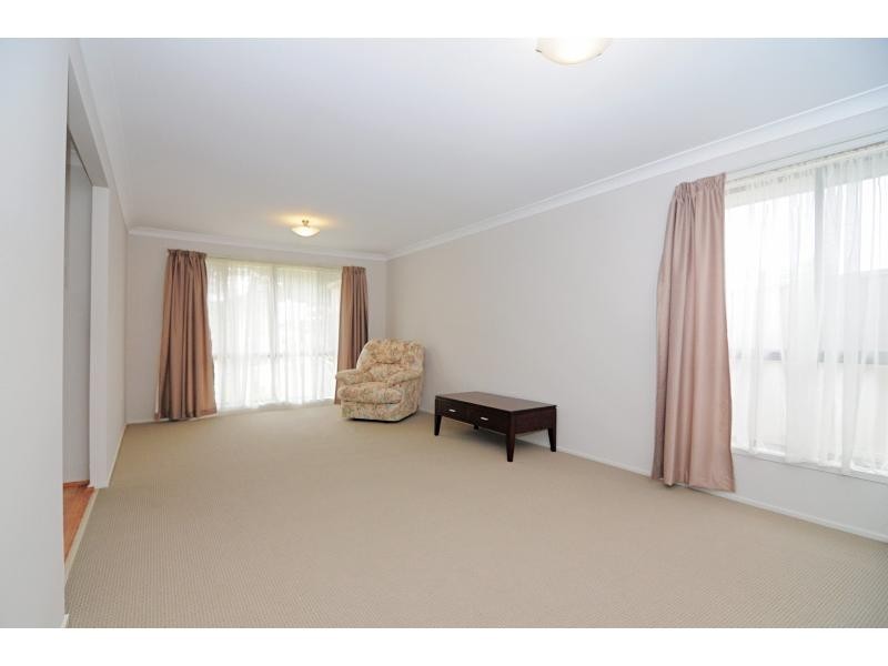24 Warrigal Street, Nowra NSW 2541