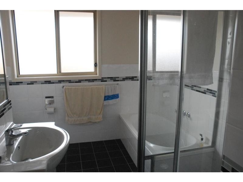 19 Sullivan Street, Worrigee NSW 2540