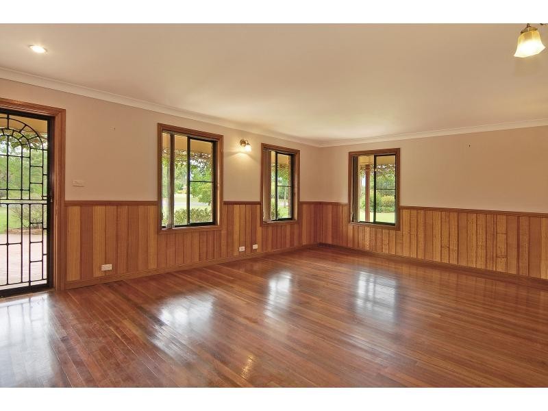 20 Elvin Drive, Bomaderry NSW 2541