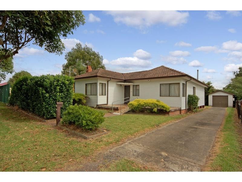 63 St Anns Street, Nowra NSW 2541