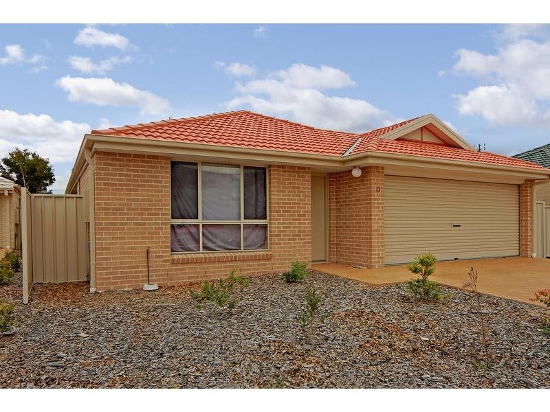 13 Neptune Place, Worrigee NSW 2540