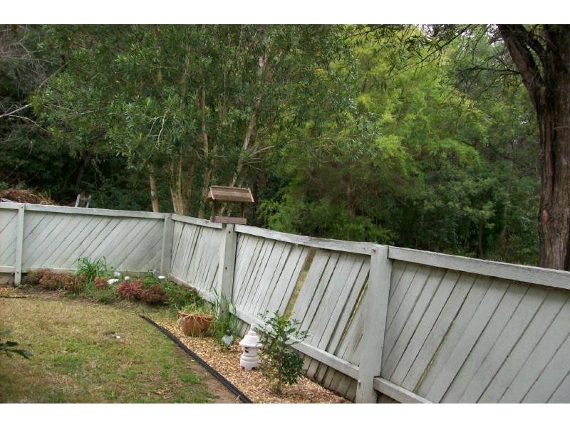 2/8 Rendal Avenue, North Nowra NSW 2541