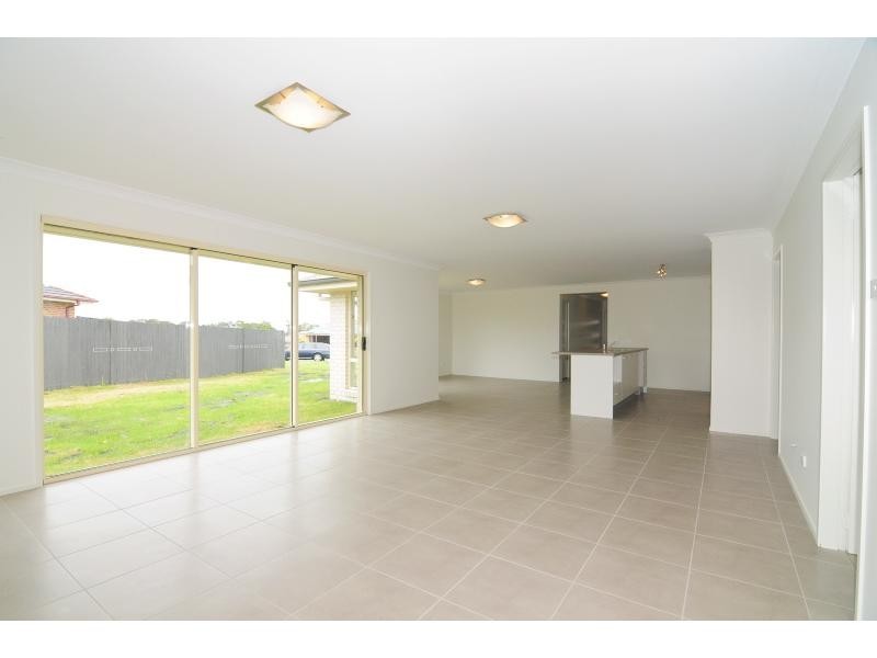 62 Sophia Road, Worrigee NSW 2540