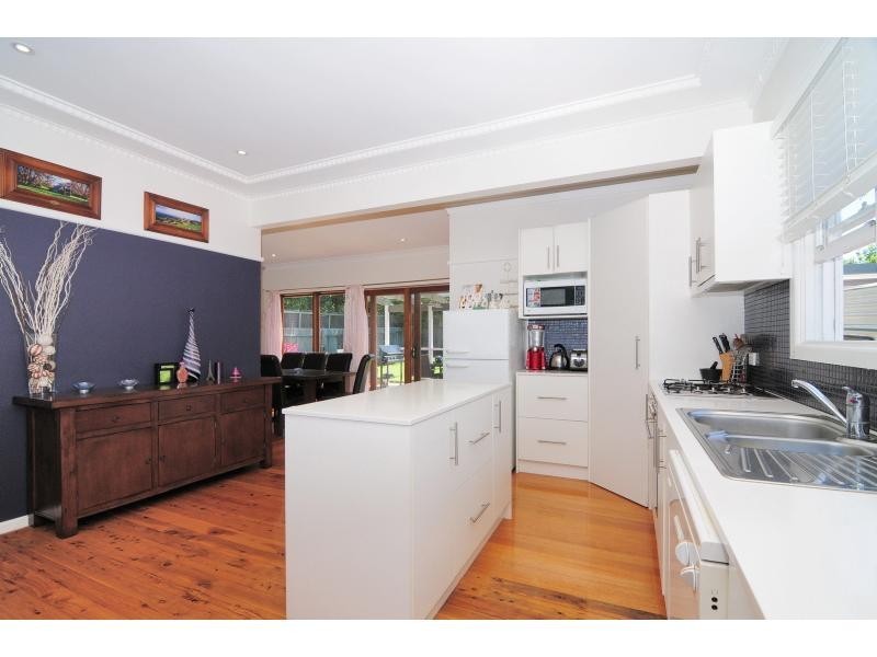 7 Turley Avenue, Bomaderry NSW 2541