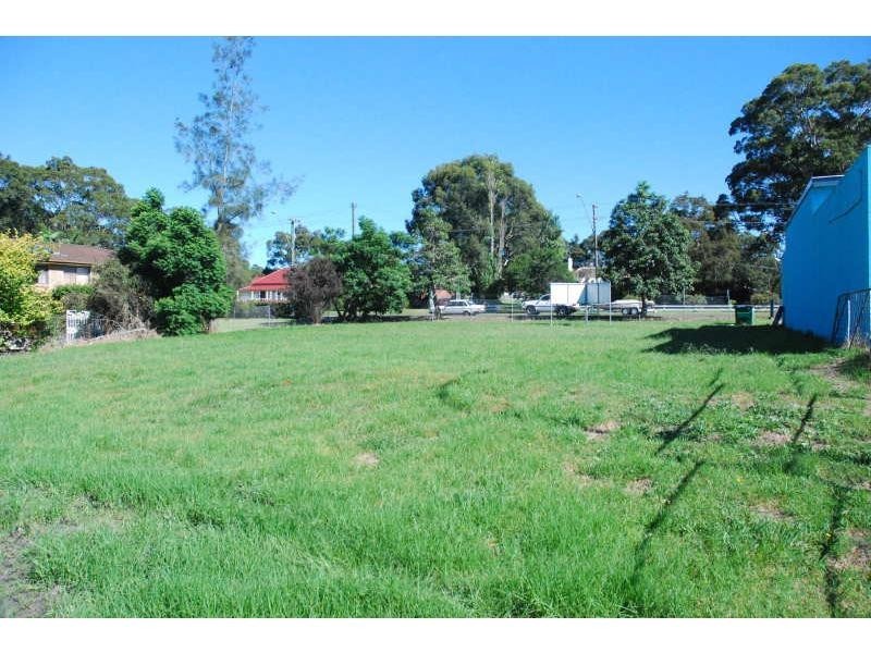 62 Bolong Road, Bomaderry NSW 2541