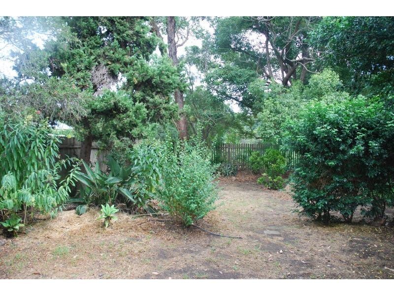 35 Bridge Road, Nowra NSW 2541