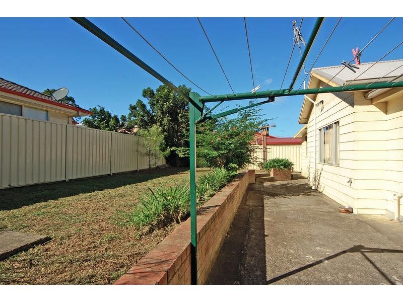 18 Hale Avenue, Nowra NSW 2541