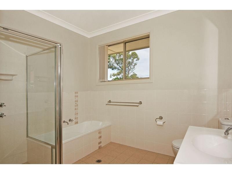 122c Jasmine Drive, Bomaderry NSW 2541