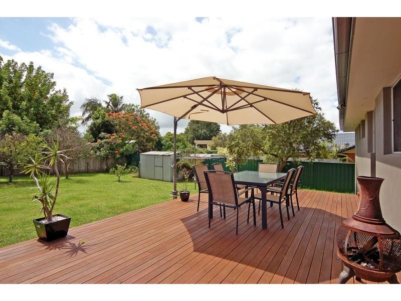 8 Monk Crescent, Bomaderry NSW 2541
