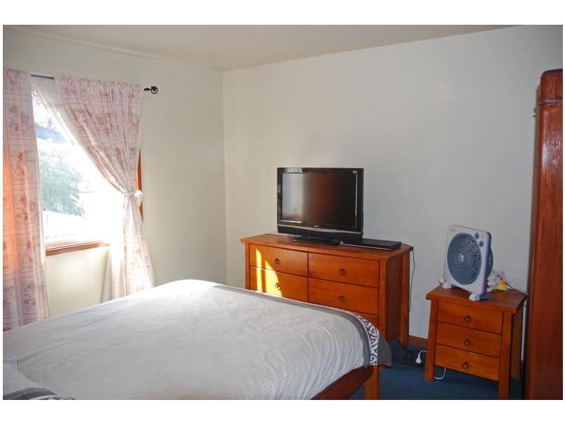 16 Clipper Road, Nowra NSW 2541