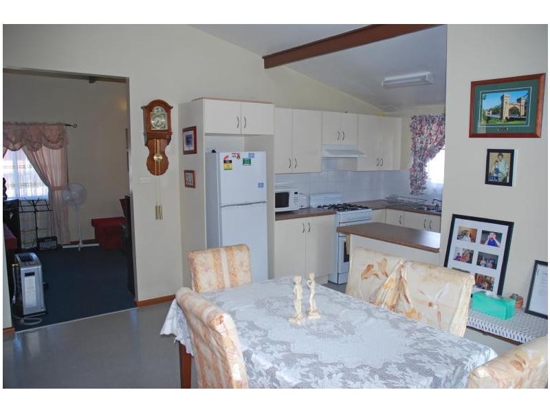 16 Clipper Road, Nowra NSW 2541