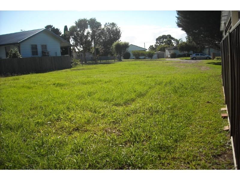 21 Stuart Street, Nowra NSW 2541