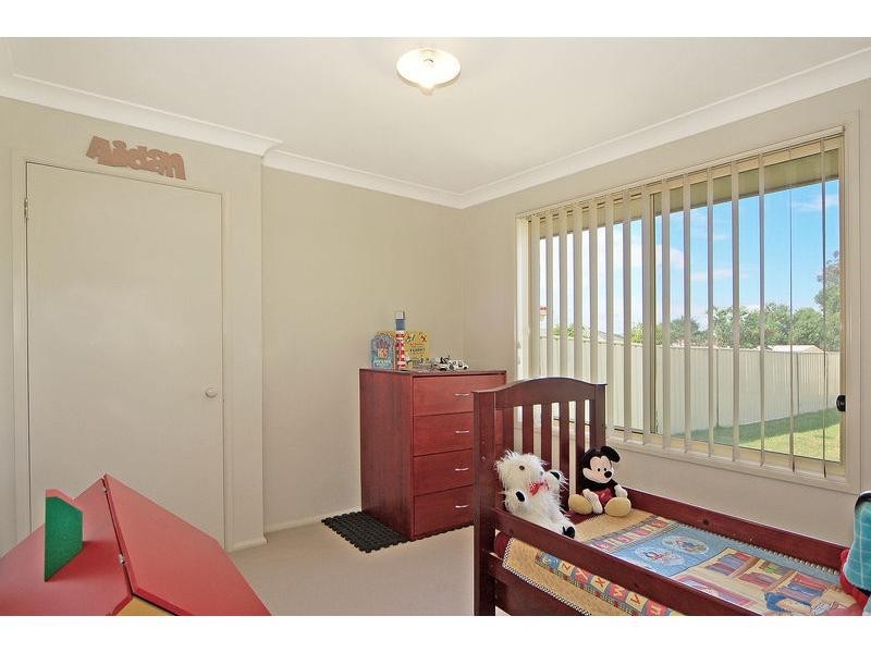 20 Guinea Flower Crescent, Worrigee NSW 2540