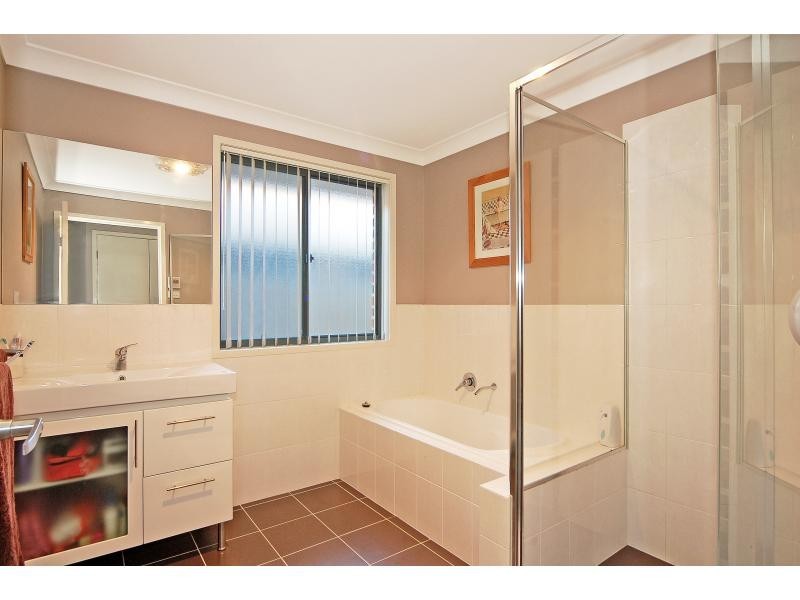 1 Coral Gum Court, Worrigee NSW 2540
