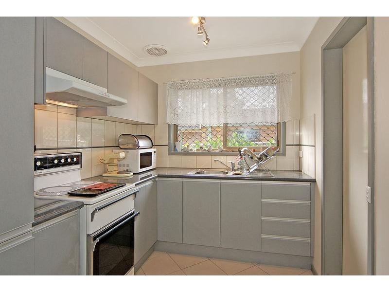 3/2 Campbell Place, Nowra NSW 2541