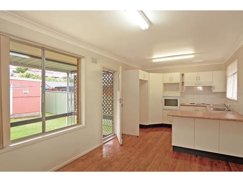 85 Bunberra Street, Bomaderry NSW 2541