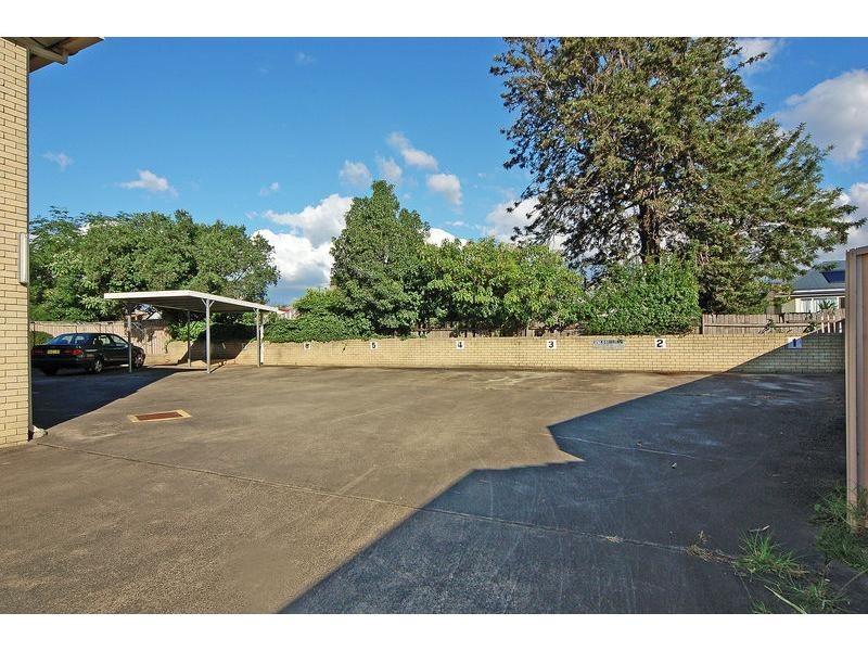 1/6 Campbell Place, Nowra NSW 2541