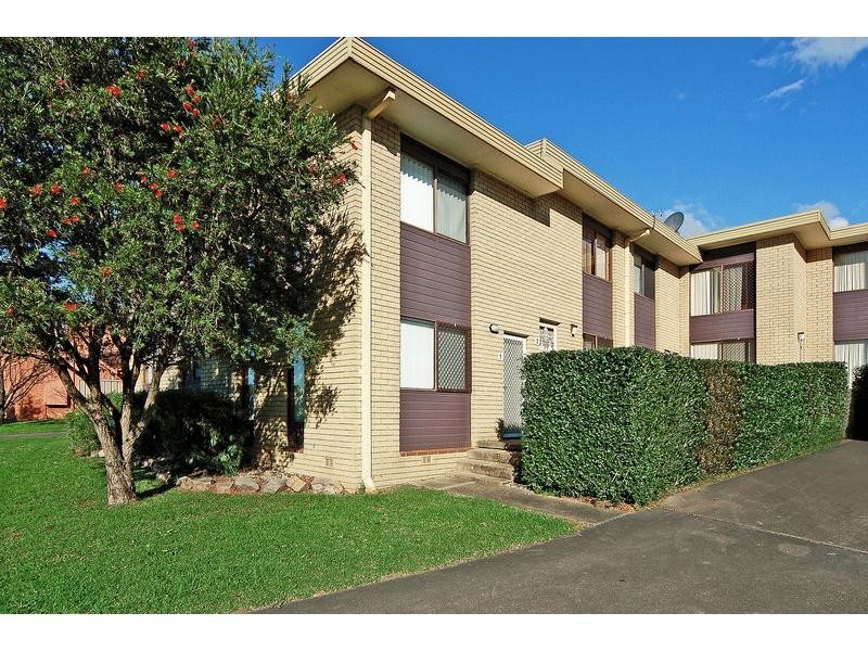 1/6 Campbell Place, Nowra NSW 2541