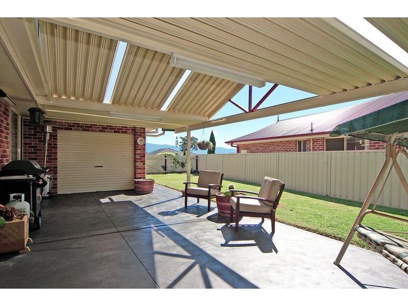 11 Carrington Park Drive, Nowra NSW 2541
