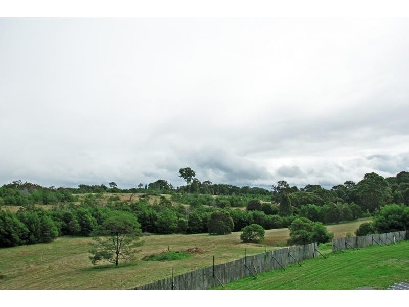 8c Parma Road, Falls Creek NSW 2540