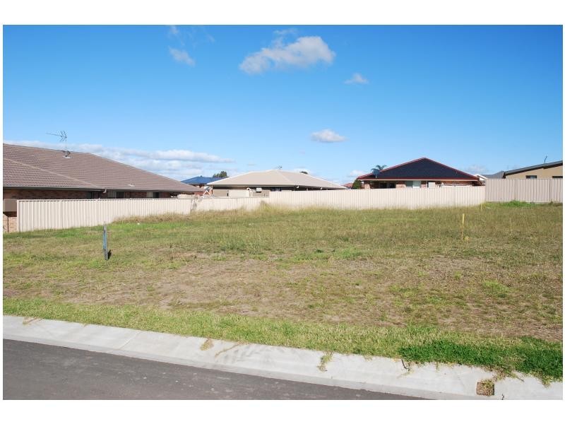 25 Riveroak Road, Worrigee NSW 2540
