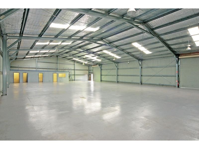 8 Tom Thumb Avenue, South Nowra NSW 2541