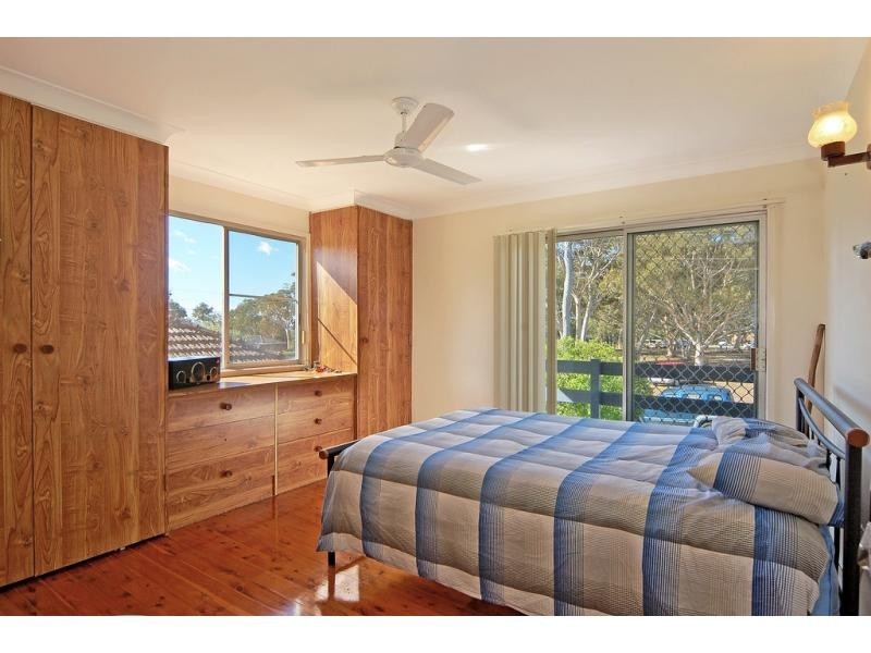 5 Barwon Street, Bomaderry NSW 2541